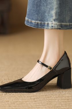 Retro Black Patent Leather Chunky Heel Mary Jane Shoes for Women - High Heeled French Style with One-Strap Square Toe