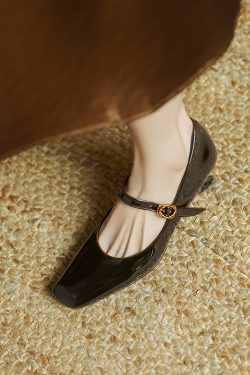 Retro Brown Square Toe Wedge High Heels Mary Jane Shoes for Women - Sheepskin OL Style, Niche Design, Perfect for Work and Casual Wear