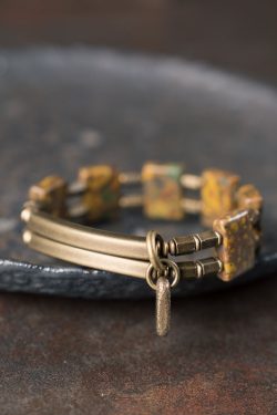 Retro Double-Layer Agate Candy Stone Bracelet for Women and Men - Trendy Versatile Design, Personalized Fashion Accessory