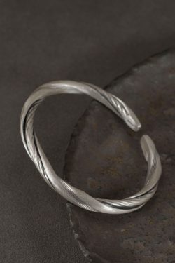 Retro Handmade 999 Silver Open Cuff Bracelet for Women and Men, Personalized Versatile Design, Trendy Non-Fish Home Style