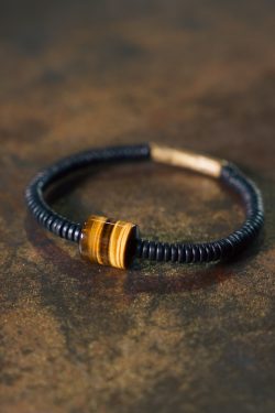 Retro Minimalist Black Sandalwood Bead Bracelet for Men and Women - Versatile Niche Jewelry Wristband