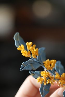 Retro Osmanthus Hair Clip - Chinese Hanfu Style Hair Accessories for Women, Perfect for Fairy Looks and Matching Horse Face Skirts