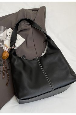 Retro Student Shoulder Bag - Large Capacity Underarm Tote - High-End Women's Fashion - Spring/Summer 2025 Style