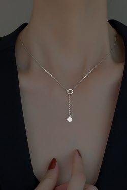 Roman Numeral Pendant Necklace for Women - Chic Parisian Design, Fashionable Statement Jewelry