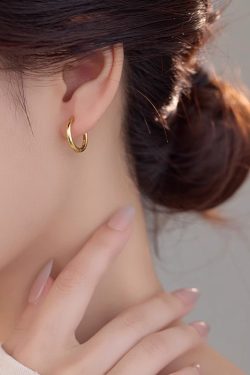 Simple Hoop Earrings for Ear Hole Care - Chic Ear Clips and Bone Hoops, Stylish Ear Accessories