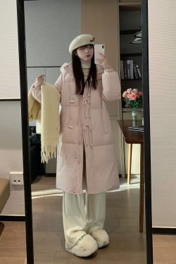 Slim Fit Blue Cotton Winter Coat with Horn Buckle Detail - Stylish and Warm Women's Outerwear for Sweet Winter Looks