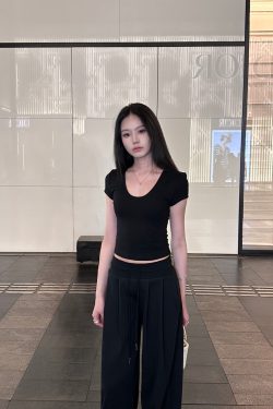 Slimming High-Stretch U-Neck Fitted Basic Top - Comfortable Versatile Style for Everyday Wear