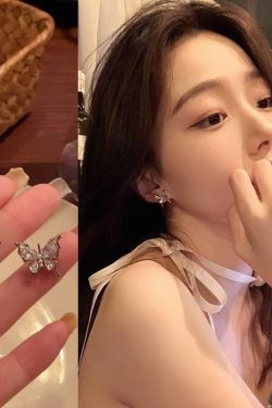 Small Butterfly Pearl Clip-On Earrings - Light Luxury Niche Studs, High-End Ear Accessories for Women, No Piercing Required