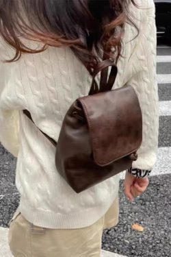 Small Red Retro Compact Backpack for Women - Minimalist Brown Shoulder Bag, 2025 Spring/Summer Style