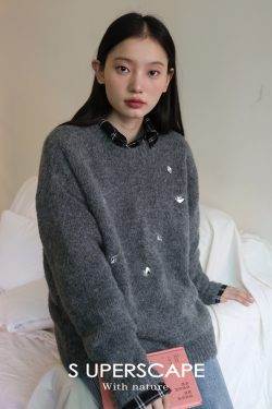 Soft Cloud-Like Plush Hand-Sewn Diamond Loose-Fit Heavyweight Knitted Sweater for Cozy Chic Style