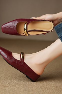 Soft Milk White Sheepskin Height-Increasing Square-Toe Lazy Slippers for Women - Low-Heeled Outdoor Mules & Half Slippers