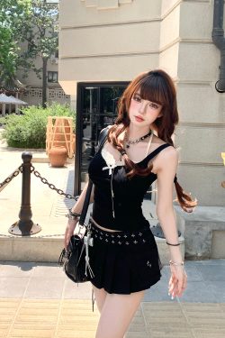 Spicy Girl Backless Camisole Top - Black Slim Fit Two-Piece Summer Style for 90s and Y2K Fashion Lovers