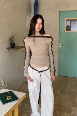 Spicy Girl Off-the-Shoulder T-Shirt with Large Neckline and Split Sleeves - Trendy American Style Fashion Top