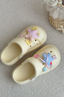 Star-Shaped Non-Slip Hole Shoes for Women - Thick-Soled Height-Increasing Summer Outdoor Slippers