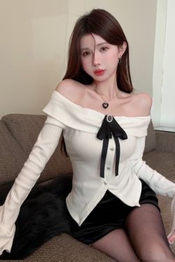 Stylish French Bow Tie Long Sleeve Knitted Top for Women - Unique Slim Fit Blouse for Autumn and Winter Fashion