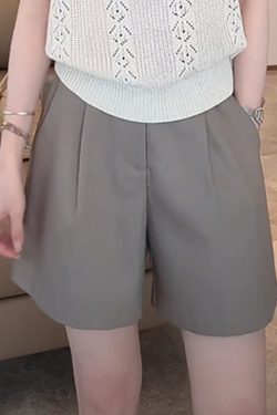 Summer 2025 Simple Casual Slim Straight Wide-Leg Shorts for Women - Trendy Fashion Essential for Effortless Style