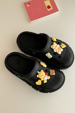 Summer 2025 Women's Thick-Soled Closed-Toe Non-Slip Hole Shoes - Height-Increasing Butter Bear Slippers