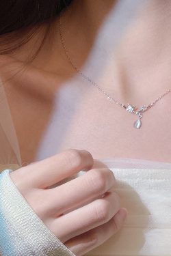 Summer Bamboo Water Drop Necklace for Women - 2024 Trendy Light Luxury Collarbone Chain, Exquisite High-End Accessory