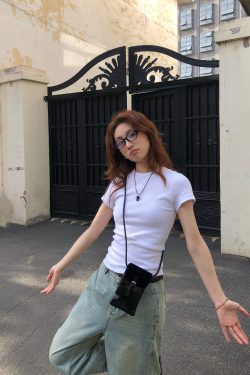 Summer Elastic Ribbed Knit Tight T-Shirt for Women - Round Neck Slim Fit Thin Top, Perfect for Casual or Y2K Style Outfits