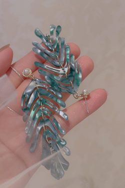 Summer Green Leaf Earrings for Women, Beach Sand Studs, Vacation Travel Ear Drops, Niche Design Clips, Trendy Boho Jewelry