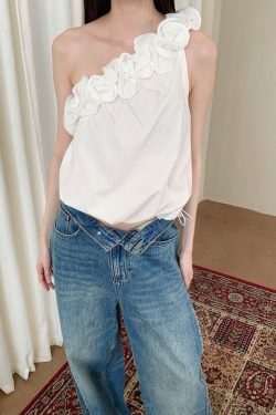 Summer Off-Shoulder Floral Pleated Halter Top - Trendy Women's Fashion for 90s and Y2K Styles