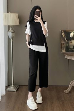 Summer Women's Two-Piece Set - Slim-Fit Short Sleeve Top & Seven-Point Pants, Minimalist Lazy Style, Age-Reducing Design