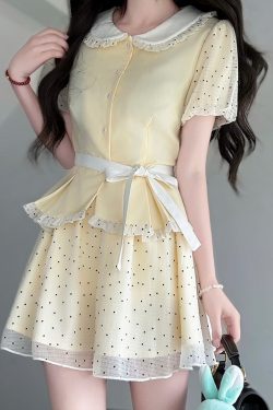 Sweet Academy Style Doll Collar Top with Pudding Bear Print and Polka Dot Skirt Women's Summer Set - Cute JK Uniform Look