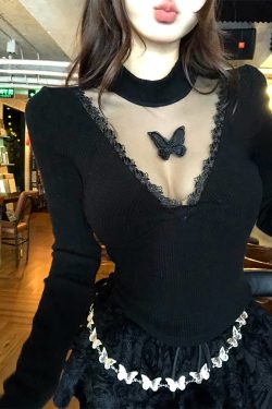Sweet Romance Lace Knitted Sweater for Women - Sexy V-Neck, Slim Fit, Long Sleeve, Perfect for Autumn Winter Tea Parties