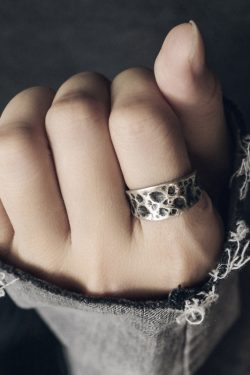 Textured Adjustable Silver Ring for Men and Women - Minimalist Vintage Design, Non-Fish Home Jewelry, Perfect for Everyday Wear
