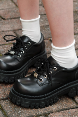 Thick-Soled Black Mary Jane Shoes for Women - Short Platform, JK Style, British Fashion, Perfect for Skirts and Dresses