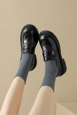 Thick-Soled Round-Toe British Style Sheepskin Loafers - Versatile Mid-Heel Casual Flats for Women