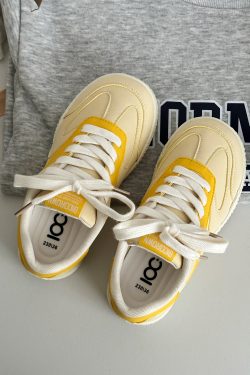 Thick-Soled White Sneakers for Women - Versatile Casual Style, 2025 Spring Collection, Trending Student Fashion