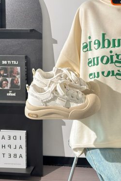 Thick-Soled White Sneakers for Women, Cute Quirky Big-Headed Design, 2025 Summer Style, Unique Niche Sports Shoes