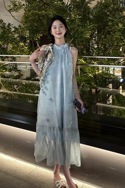 Three-Dimensional Floral Halter Dress for Women - French Sweet Style Summer Seaside Vacation Fairy Long Dress 2025