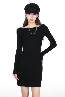 Tight-Fitting One-Shoulder Knitted Dress for Women - Bodycon Short Sweater Dress, Autumn/Winter Slanted Shoulder, Chic Style