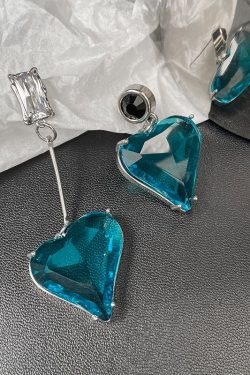 Trendy Blue Heart Stud Earrings for Women, High-End Fashion Accessories, Stylish Ear Jewelry for 2025
