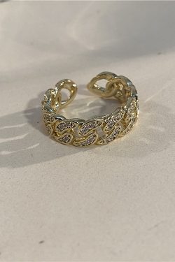 Trendy Diamond-Studded Cuban Chain Ring for Men and Women, Minimalist Hip-Hop Style, High-End Fashion Accessory
