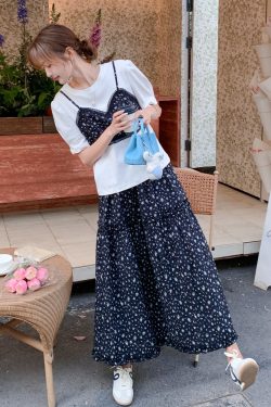 Trendy Floral Top and Skirt Set - Unique Stylish Outfit for May Day Travel, Boho Chic Fashion, Perfect for Spring and Summer