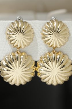 Trendy Gold Three-Dimensional Flower Stud Earrings for Women - Personalized Daisy Drop Earrings for Street Style