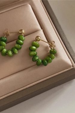 Trendy Green Circle Earrings for Women, Vintage Style Ear Studs with Unique Design, 2024 Fashion Statement Accessories