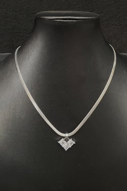 Trendy Heart Pendant Necklace for Women - Light Luxury Minimalist Stainless Steel with Snake Bone Chain - Cool Niche Fashion Accessory