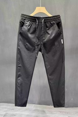 Trendy Korean Style Slim-Fit Nine-Point Pants for Men - Casual Summer Straight-Leg Fashion Trousers