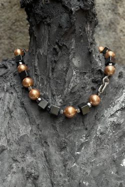 Trendy Light Luxury Pearl Beaded Necklace for Women, High-End Clavicle Chain Accessory, Sweet Cool Spicy Girl Fashion Jewelry