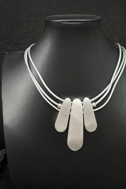 Trendy Long Necklace for Women with Metal Brushed Pendant - Versatile Collarbone Chain Accessory, European and American Fashion