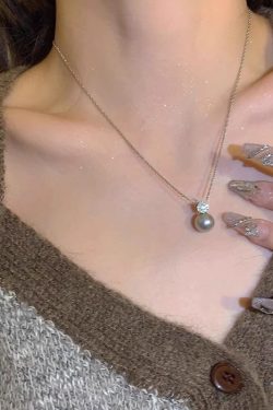 Trendy Silver Diamond-Inlaid Pearl Necklace for Women, Light Luxury Clavicle Chain Pendant, 2025 High-End Accessory