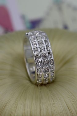 Trendy Silver Gemstone Inlaid Alloy Ring for Girls - European American Style Personality Accessory, Perfect for Fashionistas
