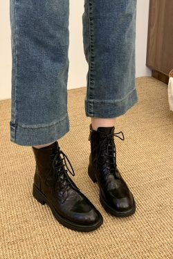 Trendy Women's Genuine Leather Flat Martin Boots with Cross Strap - British Style Short Boots for Spring and Autumn Fashion