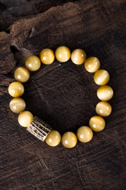 Unique Golden Tiger's Eye Single Circle Bracelet for Men - Minimalist Retro Cat's Eye Design, Versatile Hand Accessory