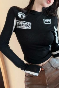 Unique Letter Print Black and White Color Block Long Sleeve T-Shirt for Women - Slim Fit Elegant Autumn Style
