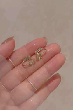 Universal Ear Clip Converter for Women, Invisible Painless Earrings, No Ear Holes Design, Mosquito Coil Plate Accessories